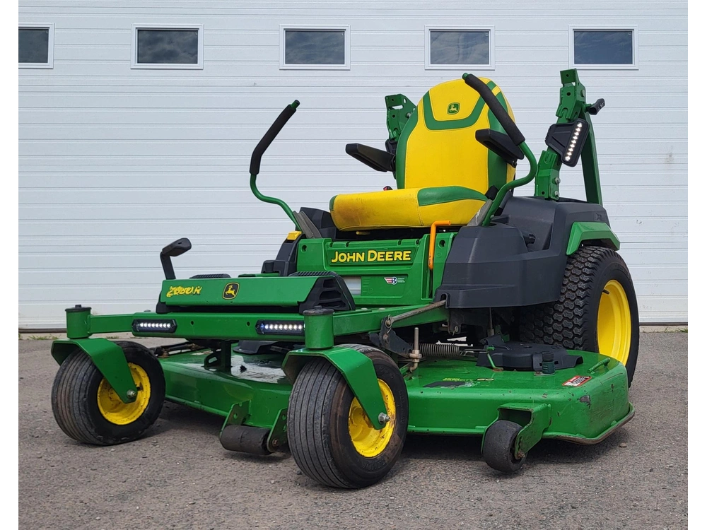 2023 John Deere Z530r alt