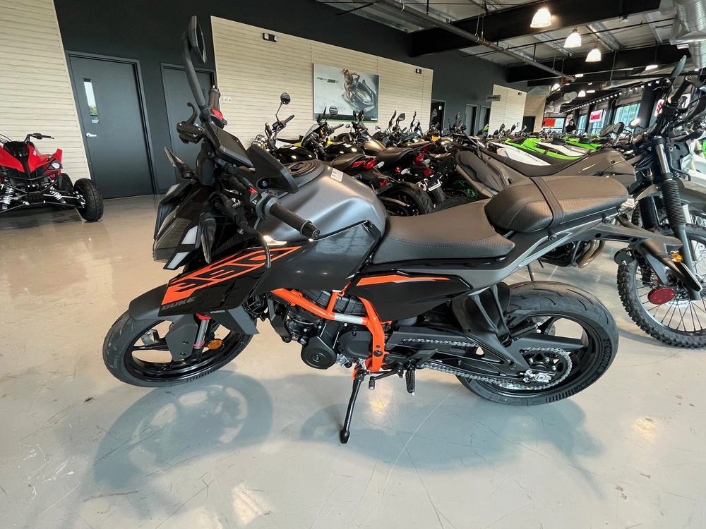 2026 Ktm 390 Duke alt