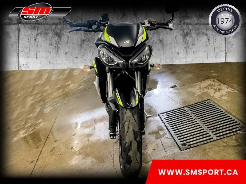 Triumph STREET TRIPLE 2022 — photo 8