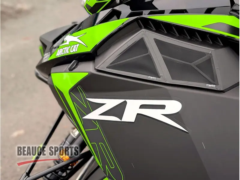 Arctic Cat ZR 858 137 SP ES CN GRN G8 DISPLAY ⚡Écran Garmin G8 Comparable Polaris Indy XR & Ski-Doo MXZ XRS ⚡ | 2026