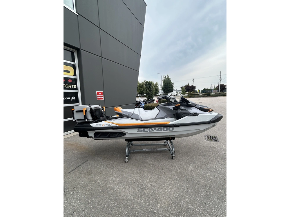 2026 Sea-doo Fish Pro™ Trophy 170 (sound System) alt