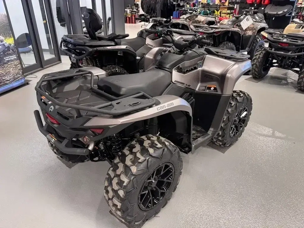 Can-am Outlander 700 Xt 2026 alt