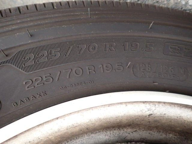 Hino 195 2018
