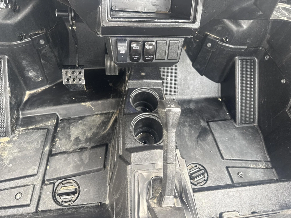 2020 Polaris Rzr S 900 White Base alt