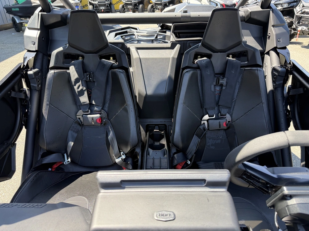 2026 Can-am Maverick X3 X Ds Turbo Rr With 10.25' Infotainment alt
