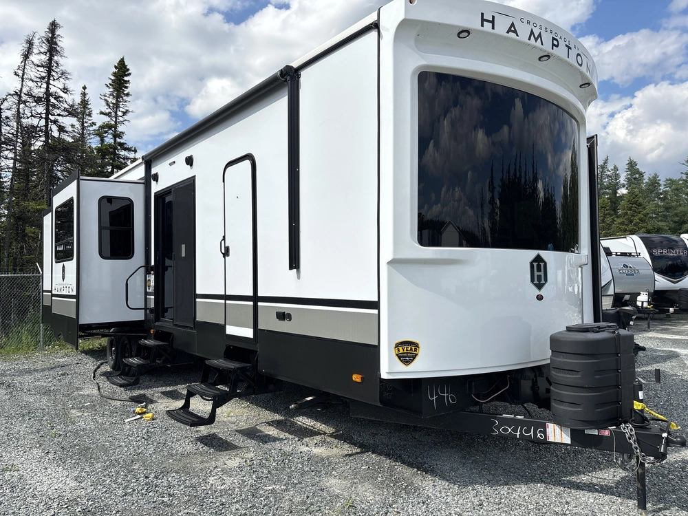 2024 Crossroads Hampton 380rks alt
