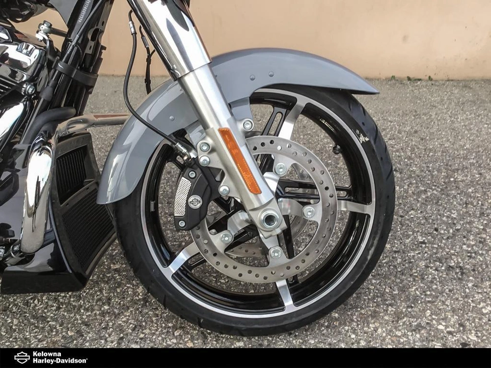 2026 Harley-davidson Flhx - Street Glide® alt