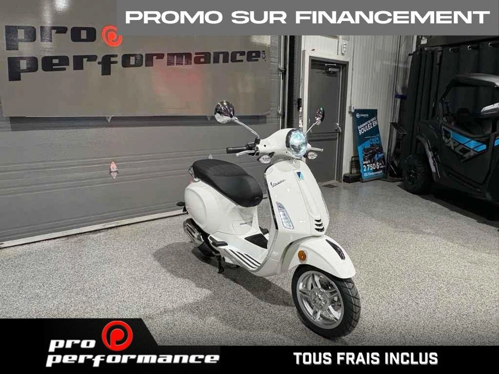 Vespa Primavera 50 2026 alt