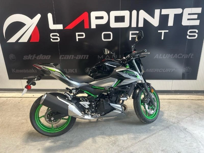 Kawasaki Z500 Se 2025 alt