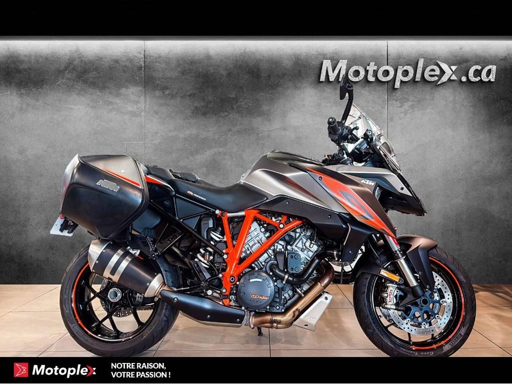 Ktm Superduke Gt 1290r 2017 alt