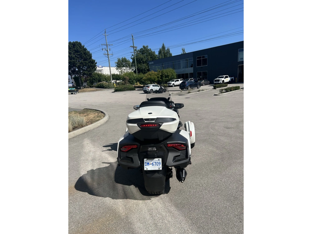 2026 Can-am Rt Sea-to-sky (se6) alt