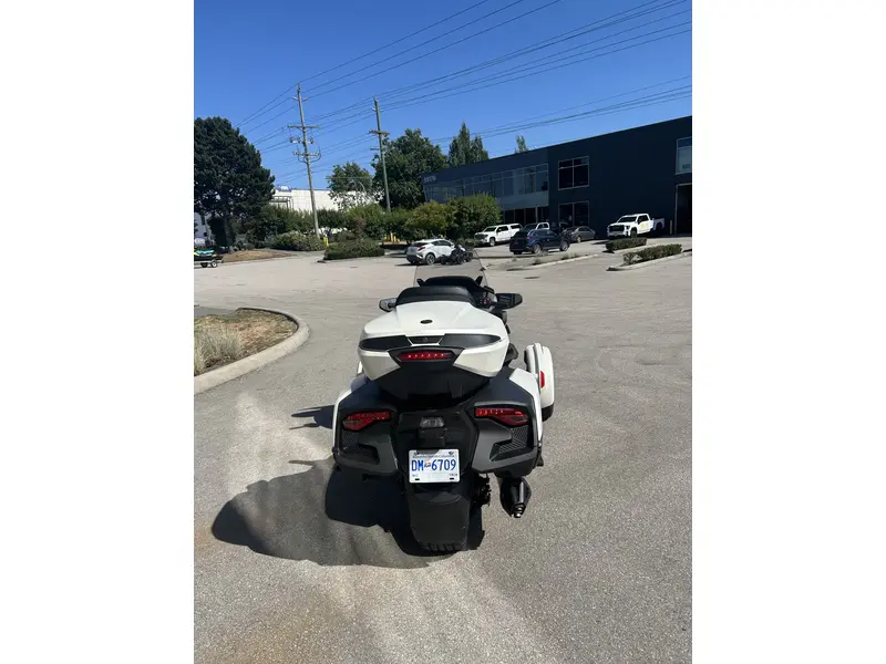 Can-Am RT SEA-TO-SKY (SE6) 2026