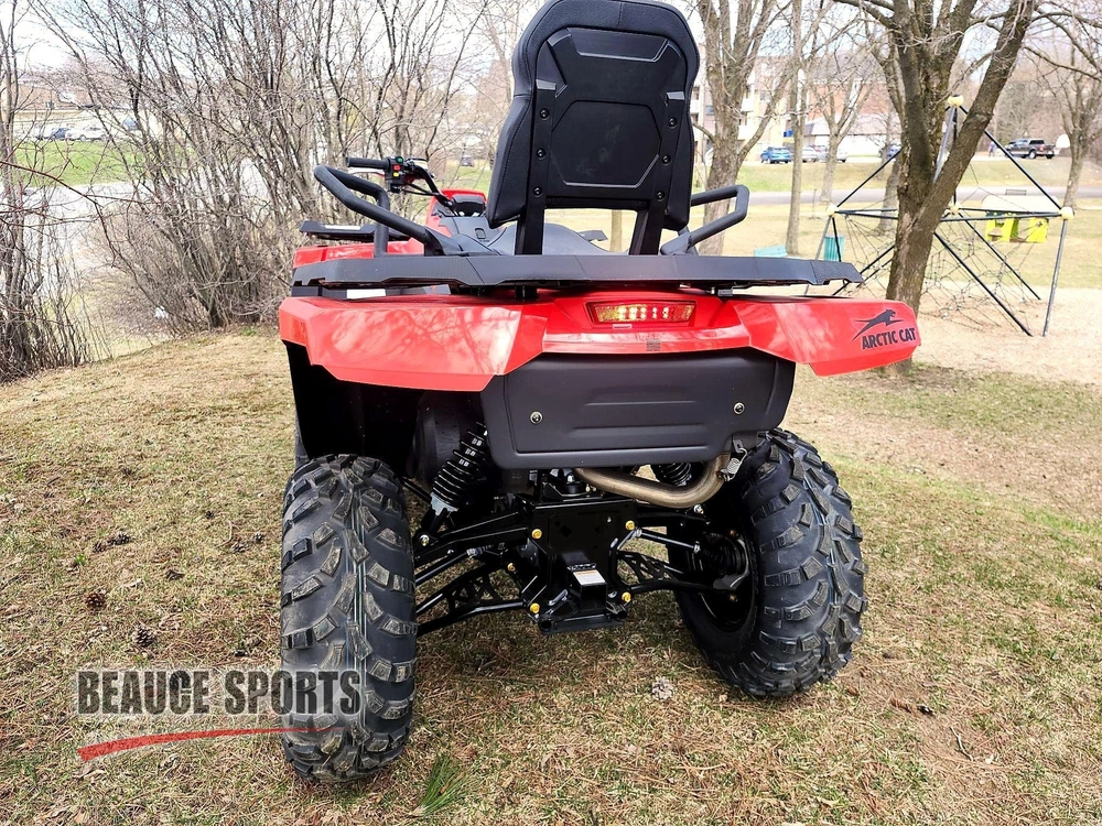 Arctic Cat Alterra 600 Trv Rouge Touring 🎯 Vtt 2 Places Travail Confort Chasse Forêt Outlander Max Kodiak 700 Remorquage 🟢 2026 alt