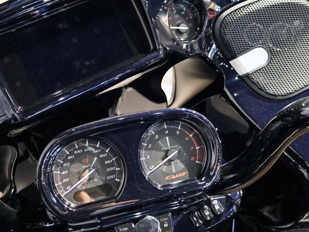 Harley-davidson Cvo Road Glide 117 Fltrxse 2022 alt