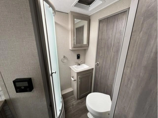 Coachmen Catalina Legacy 263fkdsle 2023 alt