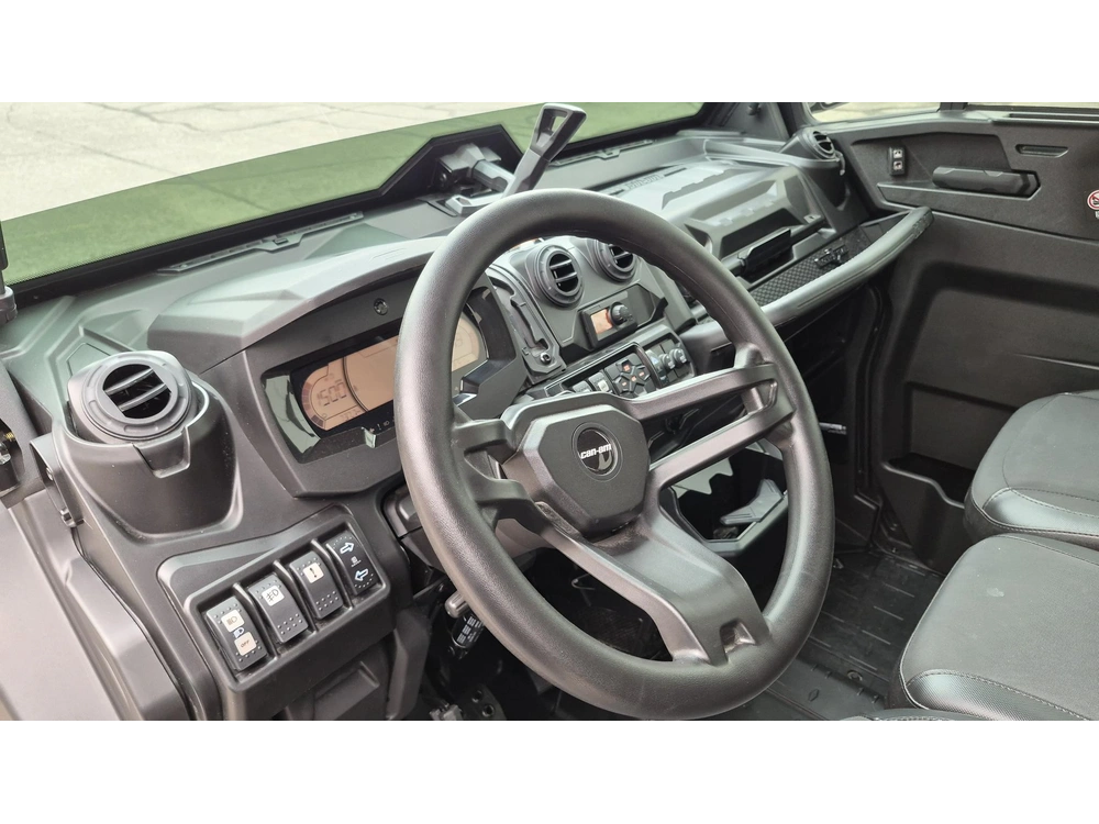 2025 Can-am Def Max Texcab 65 alt