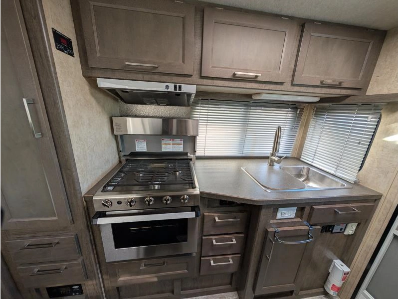 2021 Bigfoot Rv Bigfoot 25c96lb alt