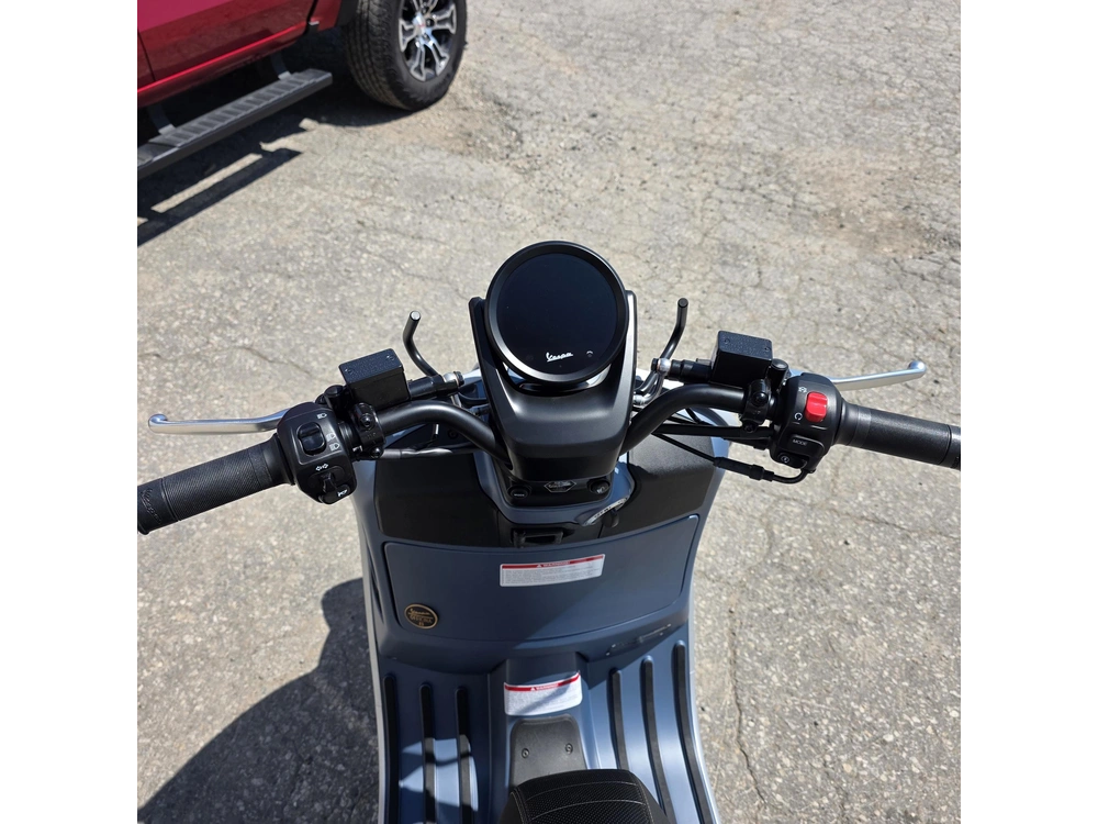 2026 Vespa Gtv Officina 8 310 alt