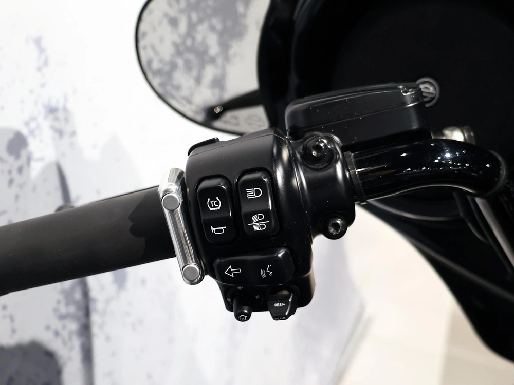 2020 Harley-davidson Street Glide Special Flhxs alt