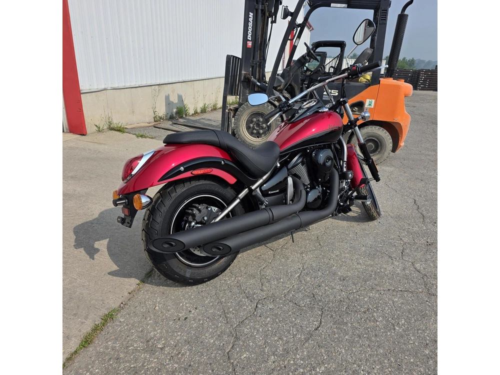 2025 Kawasaki Vulcan 900 Custom alt