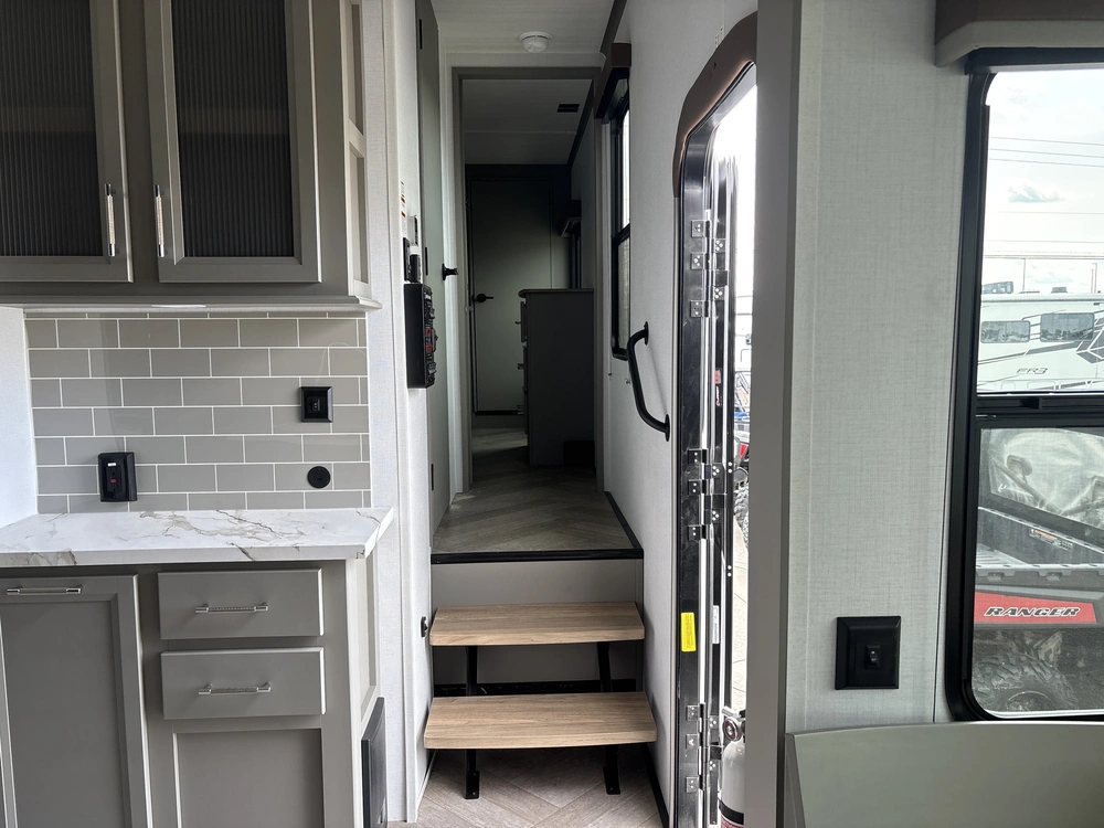 2026 Keystone Rv Sprinter 3900dbl alt
