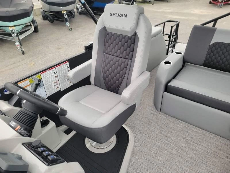 Sylvan X1 Ulz Platinum / Yamaha F150 2026 alt