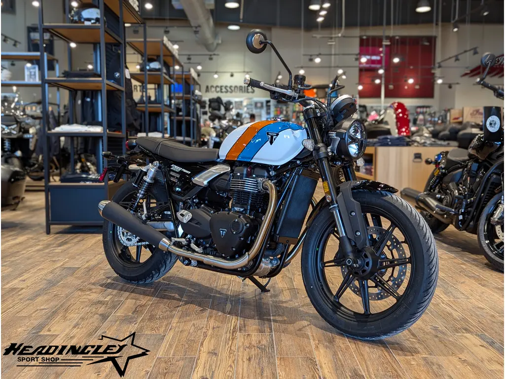 2026 Triumph Speed Twin 900 // Pure White/Maui Blue/Tangerine Orange 