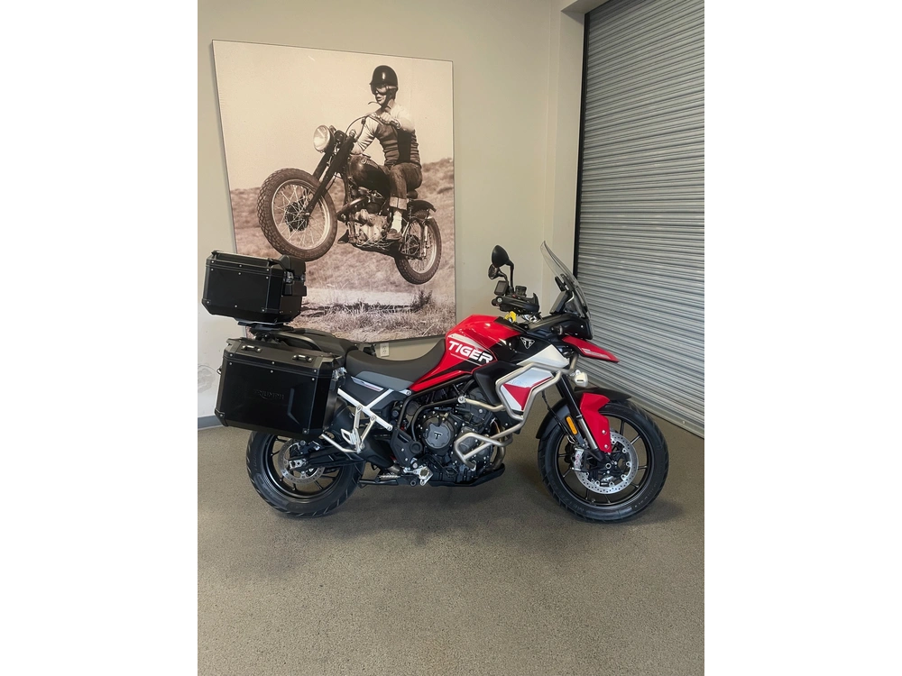 2024 Triumph Tiger 900 Gt Aragon Edition alt