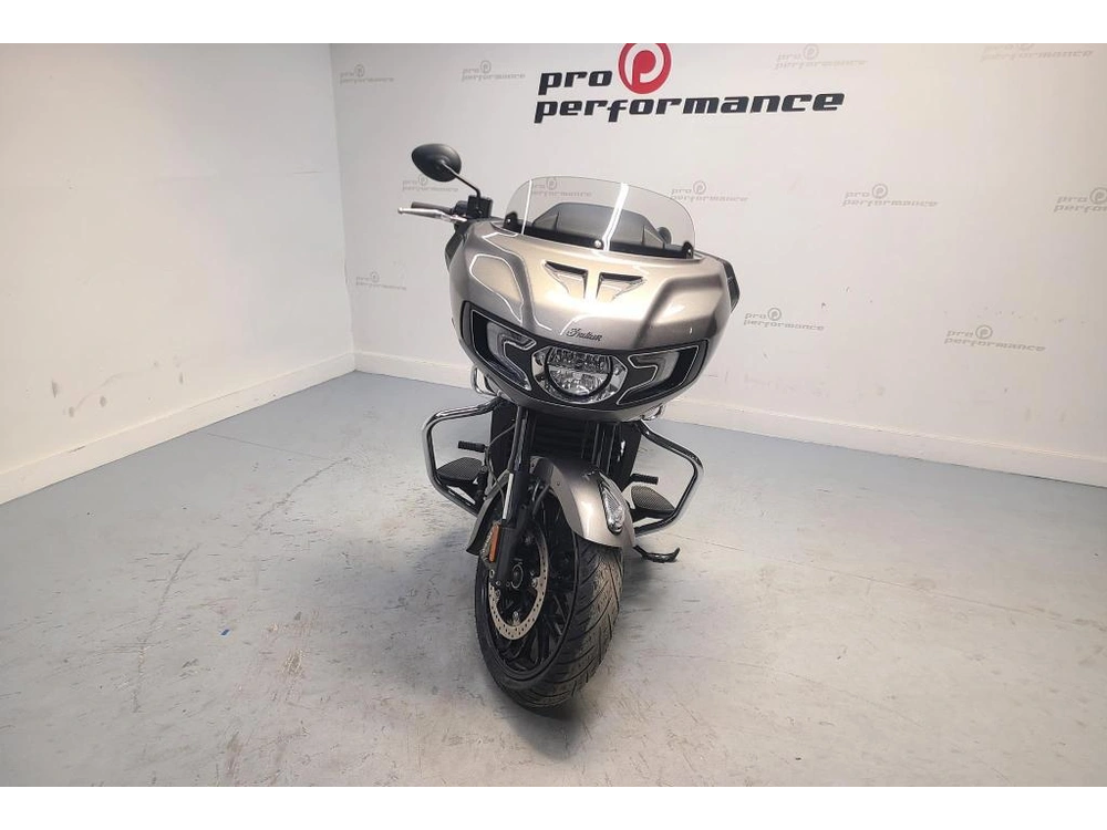 Indian Motorcycle Challenger 2020 alt