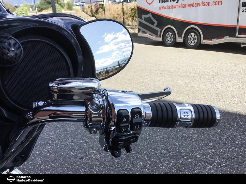 2019 Harley-davidson Flhxse - Cvo™ Street Glide® alt