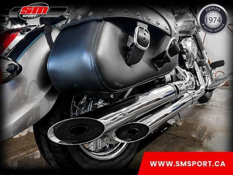 Kawasaki Vulcan Classic 900 2024 alt