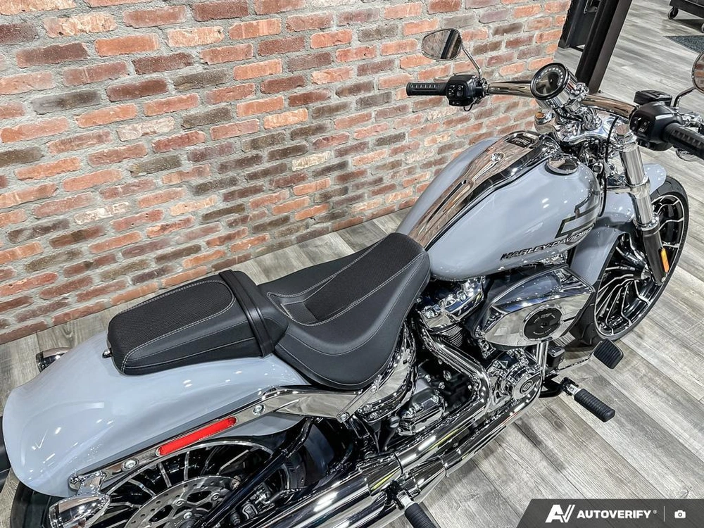 2026 Harley-davidson Breakout alt