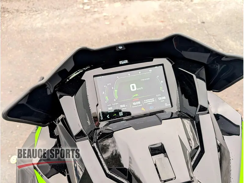 Arctic Cat ZR 858 137 SP ES CN GRN G8 DISPLAY ⚡Écran Garmin G8 Comparable Polaris Indy XR & Ski-Doo MXZ XRS ⚡ | 2026