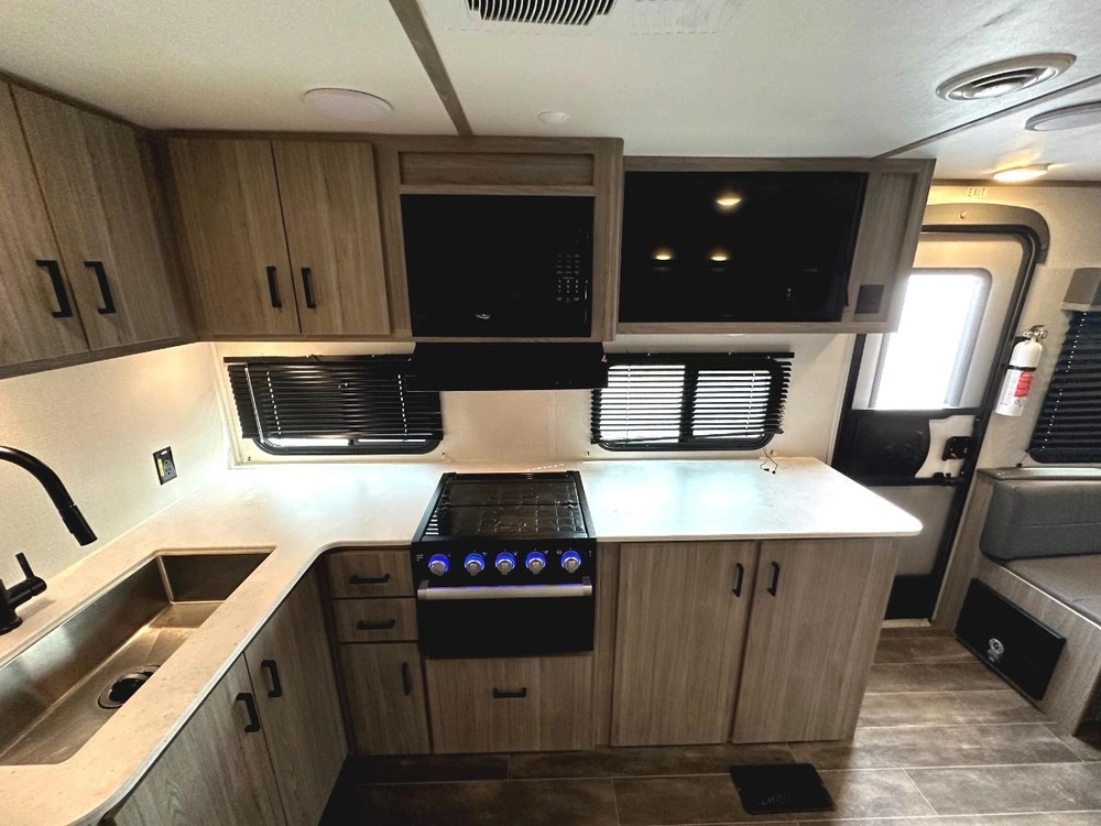 2022 Keystone Rv Passport 252rd alt