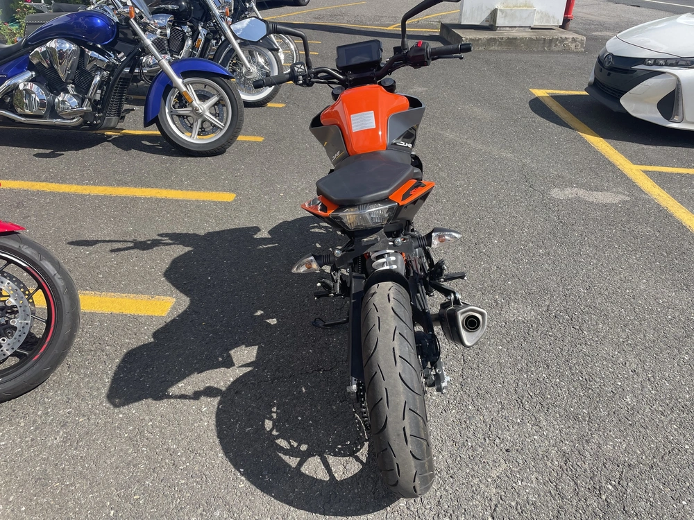 Ktm Duke 390 2023 alt