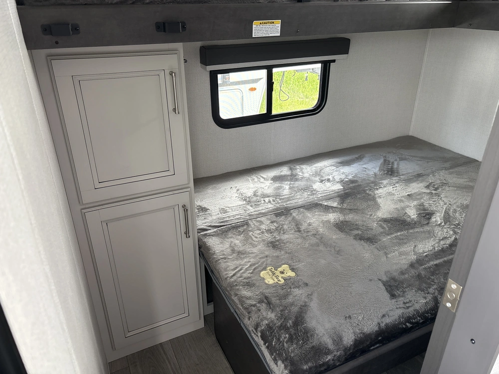 2024 Keystone Rv Cougar 29bhl alt