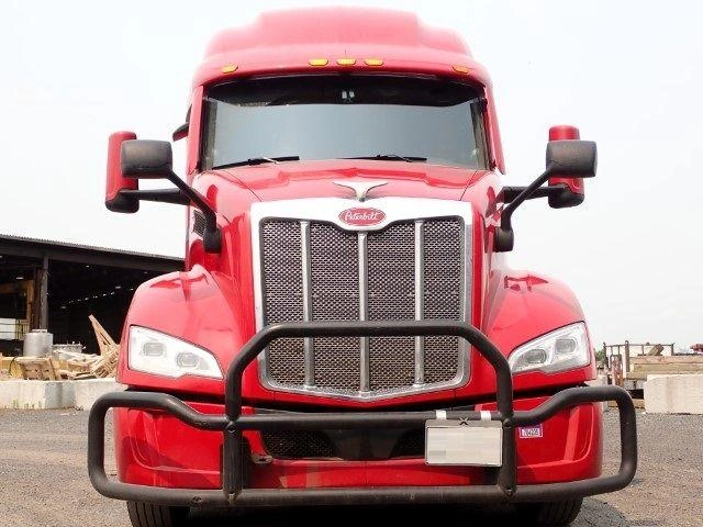 Peterbilt 579 2024