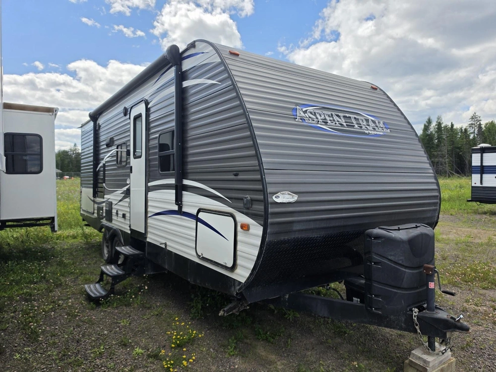 Dutchmen Aspen Trail 2340bhs 2018 alt