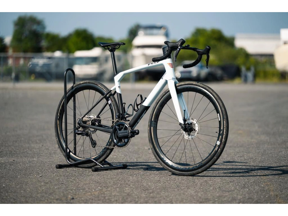 Felt Vr | Advanced | Ultegra Di2 2024 alt
