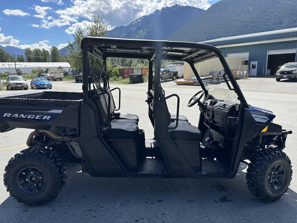 2023 Polaris Ranger Crew 1000 Premium *$102 Bi-weekly* alt