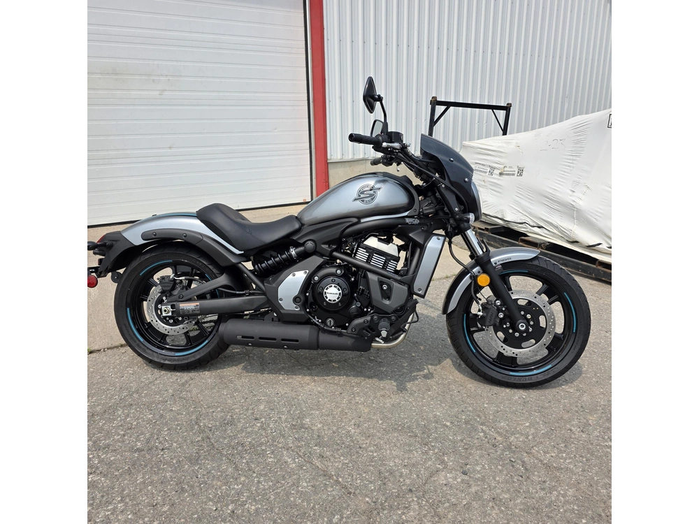 2025 Kawasaki Vulcan S Cafe alt