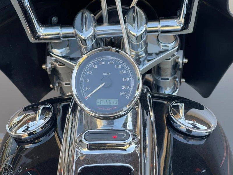 2008 Harley-davidson Fxcwc Rocker C alt