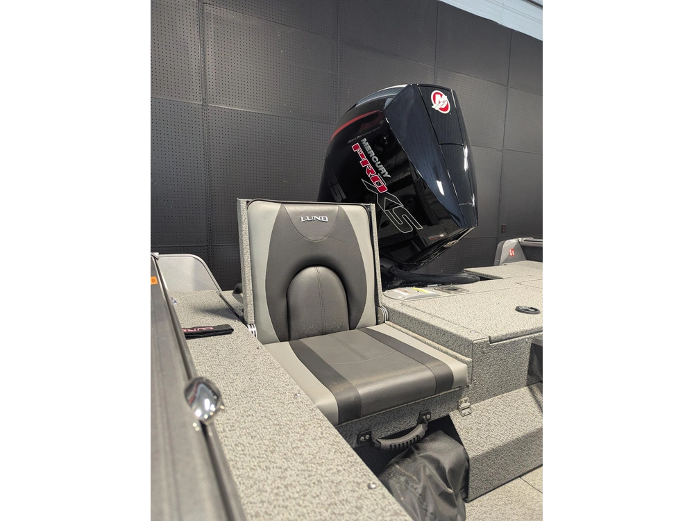 2025 Lund Boat Co 2075 Impact Xs alt