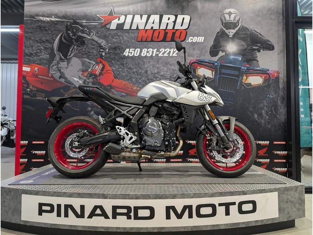 Suzuki Gsx-800s Gsx-8s 2025 alt