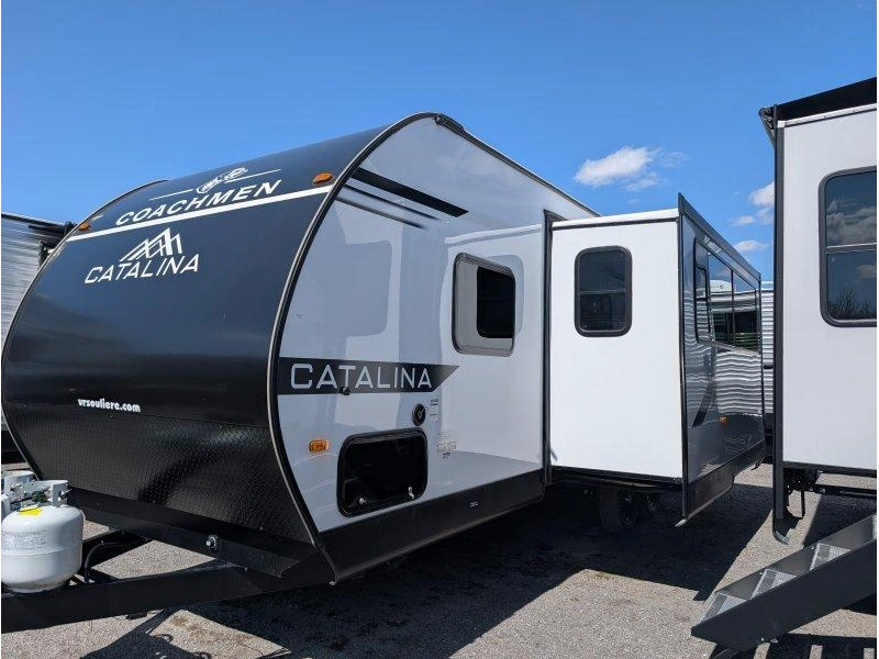 2026 Coachmen Catalina 261bhs alt