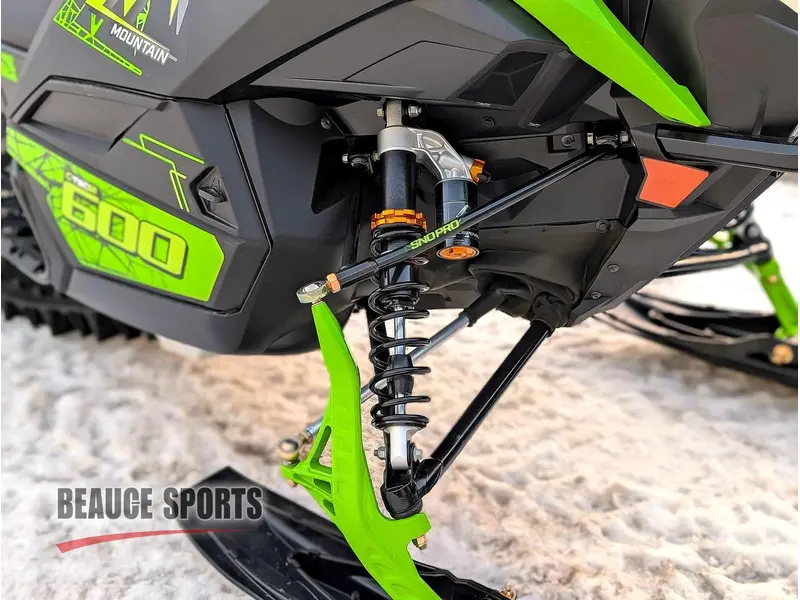 2025 Arctic Cat MOUNTAIN 600 154 SP - ES M6 catalyst SNOW PRO ELECTRIC START 3.0 | 🌍 Concurrents : RMK 650 / Summit 600R / Lynx 🌍 |