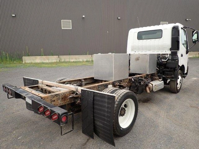 Hino 195 2018