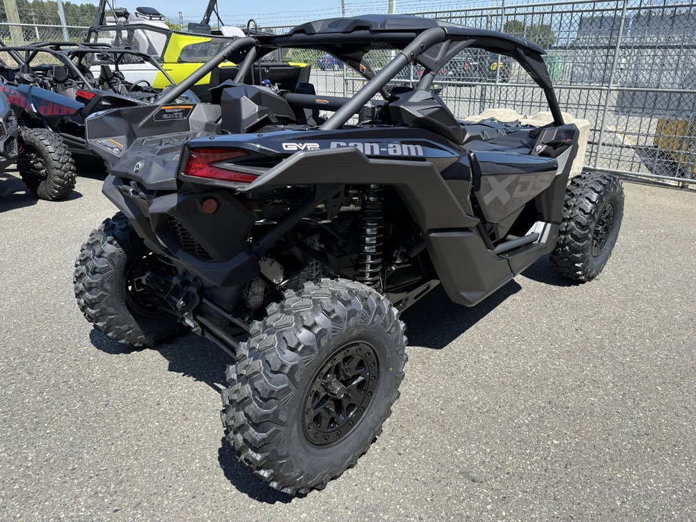 2026 Can-am Maverick X3 X Ds Turbo Rr With 10.25' Infotainment alt