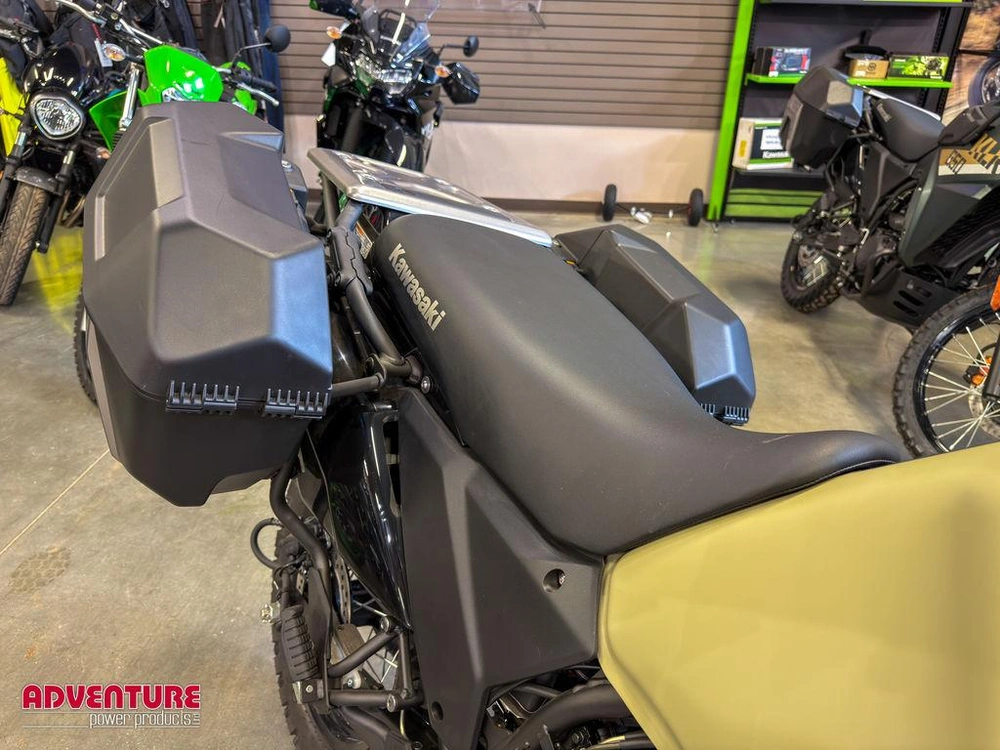 2026 Kawasaki Klr650 Adventure Cypher Camo Beige alt
