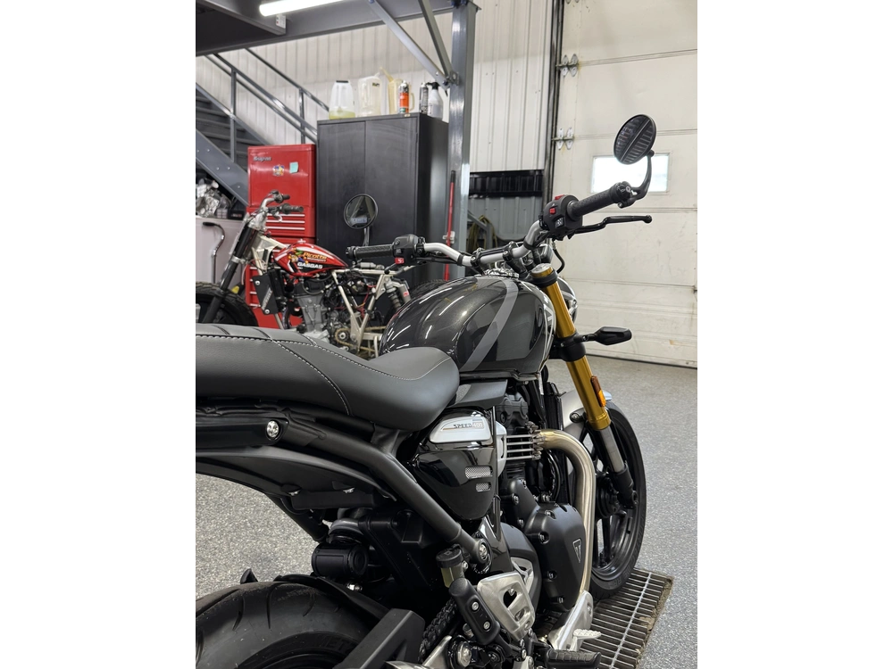 Triumph Speed 400 Noir 2026 alt
